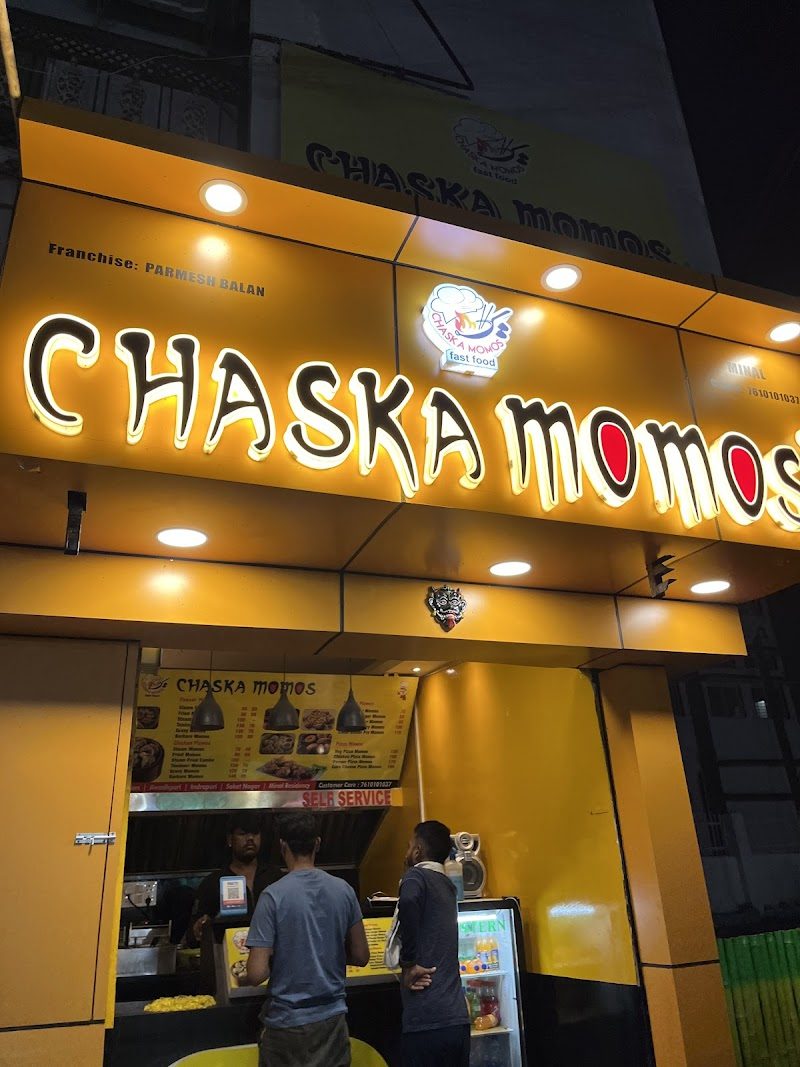 Chaska Momos counter at night